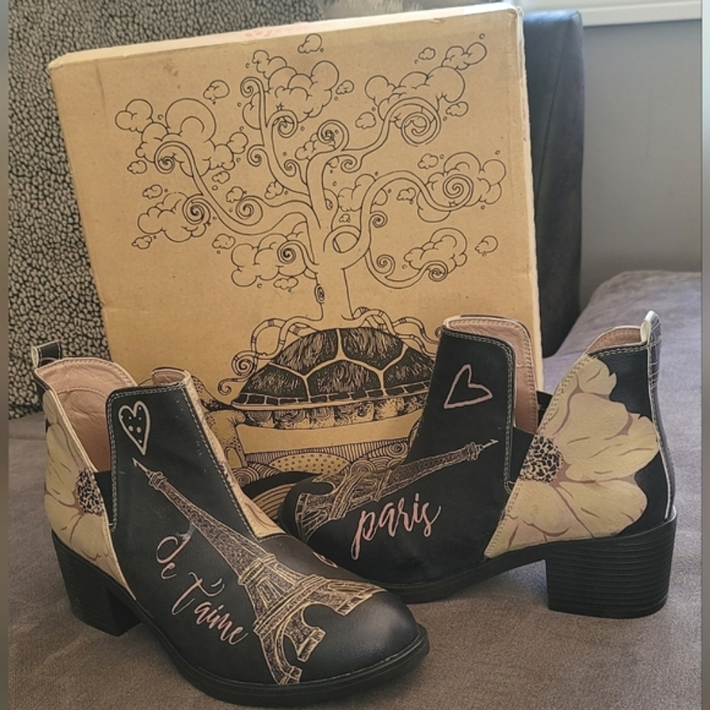 Goby Love Paris Booties